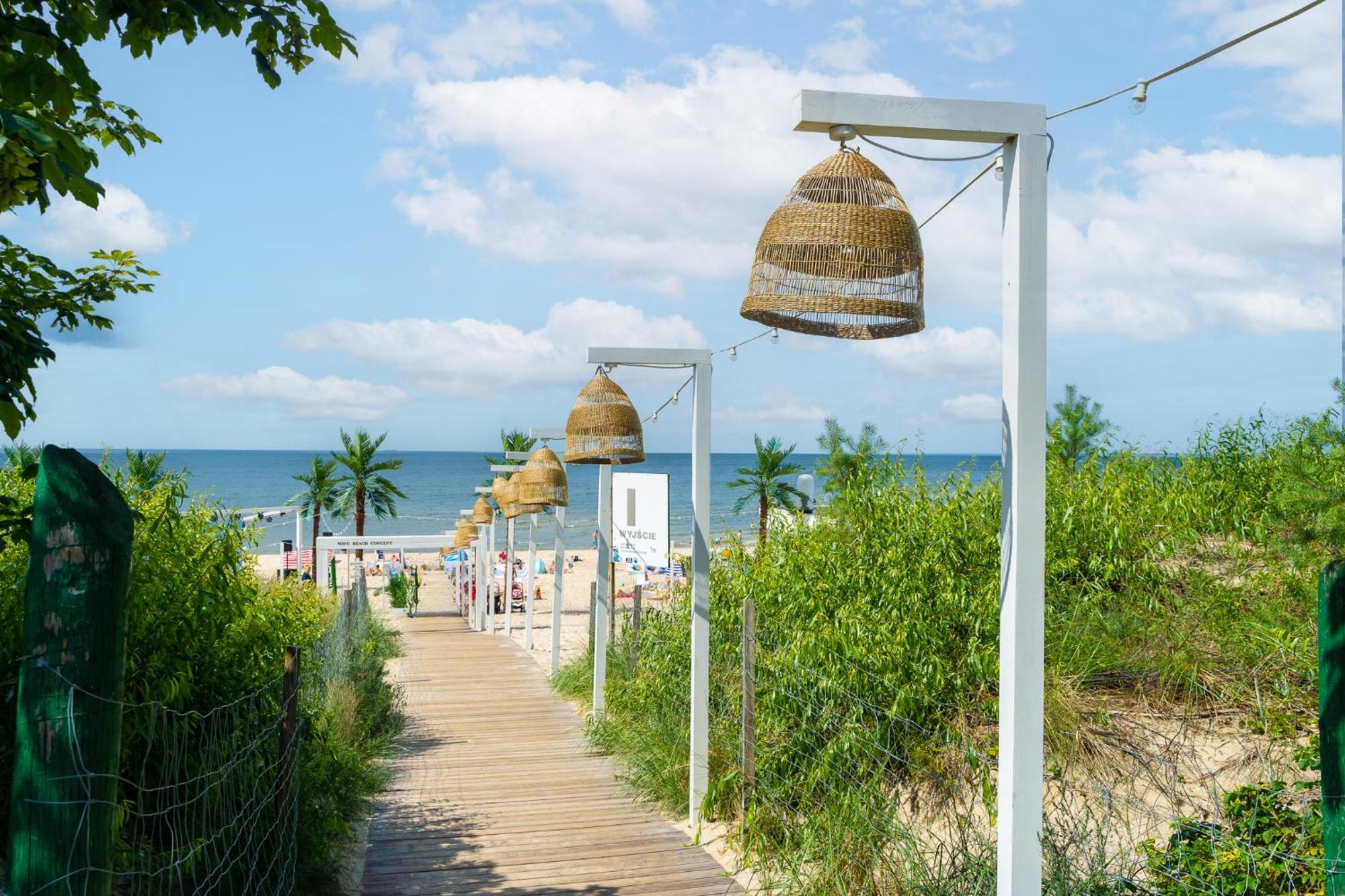 Your Holidays Waves Widok Na Fale Baltyku D756 Miedzyzdroje Bagian luar foto